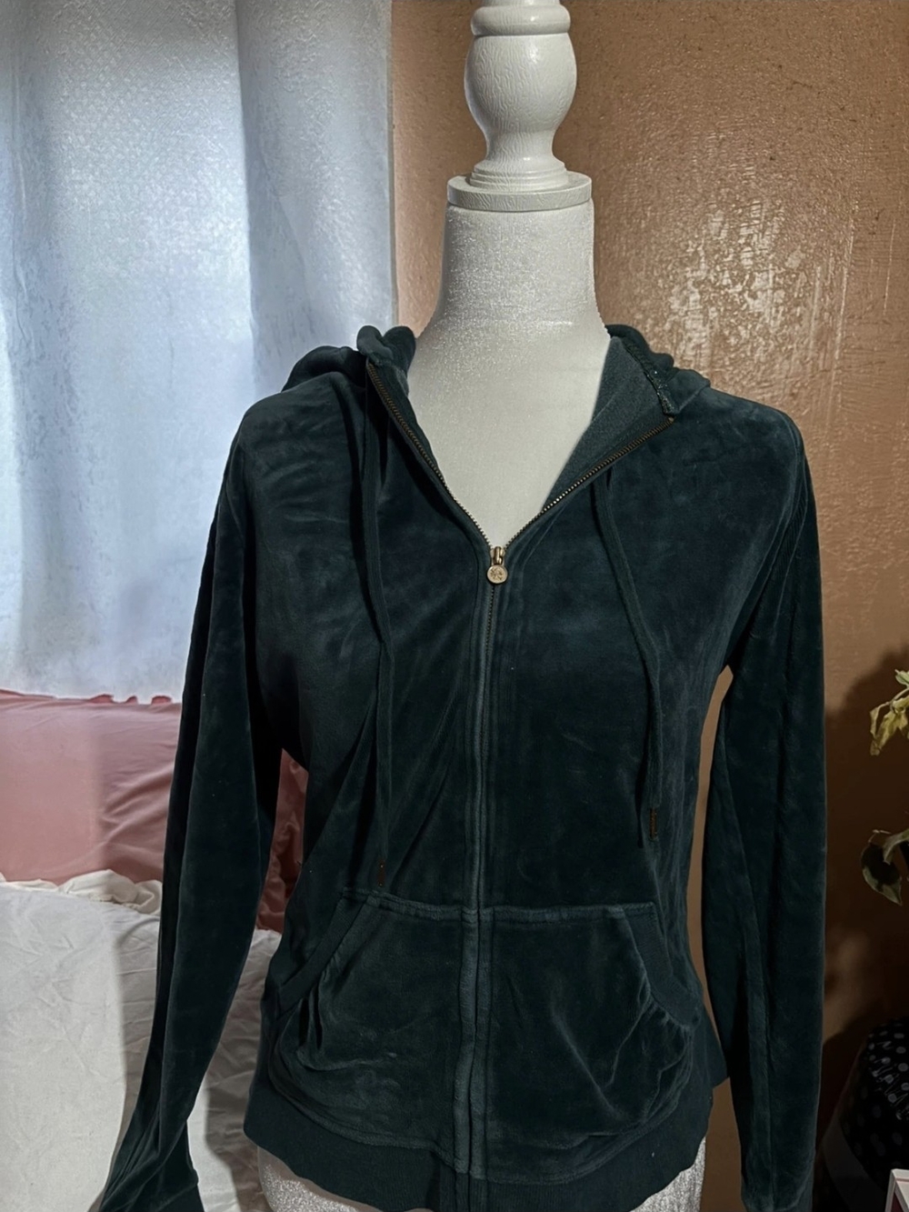 Women’s Dark Green Velour Zip-Up Hoodie Jacket- Express